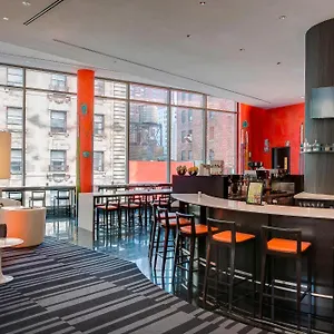 Hotel Courtyard By Marriott Manhattan/central Park